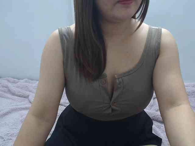ElenaSex90 webcam