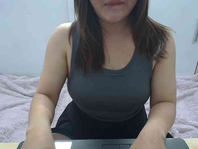 ElenaSex90 webcam