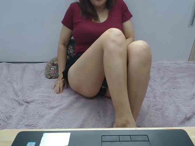 ElenaSex90 webcam