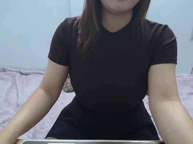 ElenaSex90 webcam