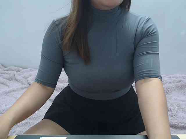 ElenaSex90 webcam