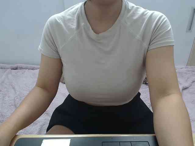 ElenaSex90 webcam
