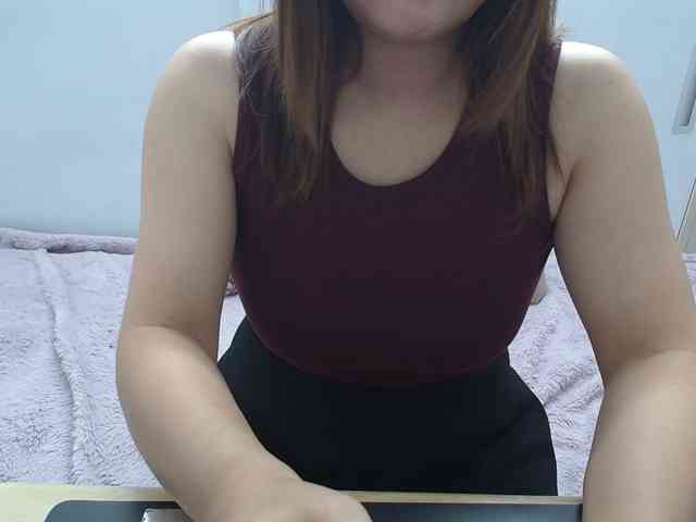 ElenaSex90 webcam