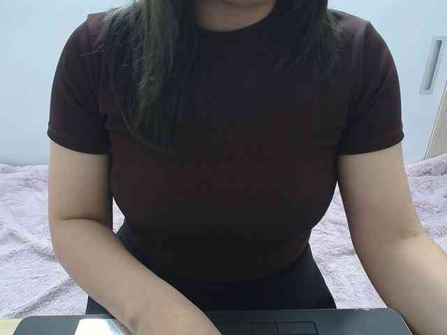 ElenaSex90 webcam