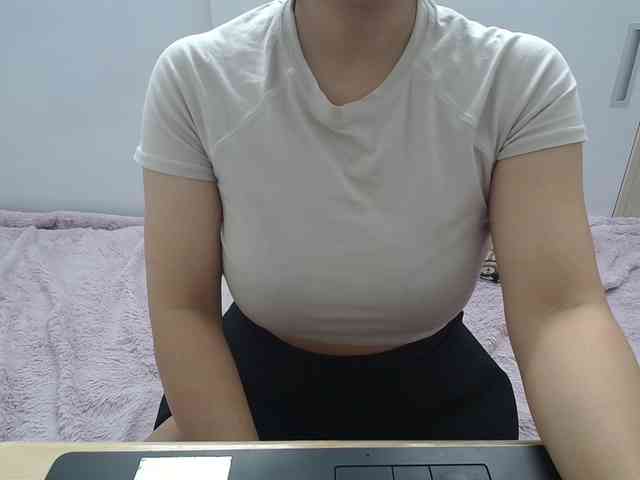 ElenaSex90 webcam