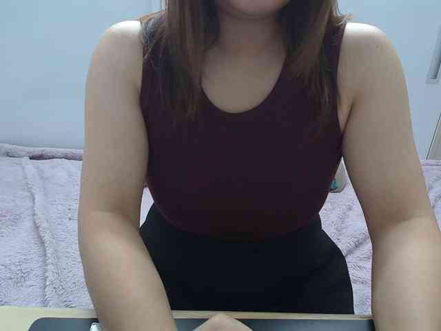 ElenaSex90 webcam