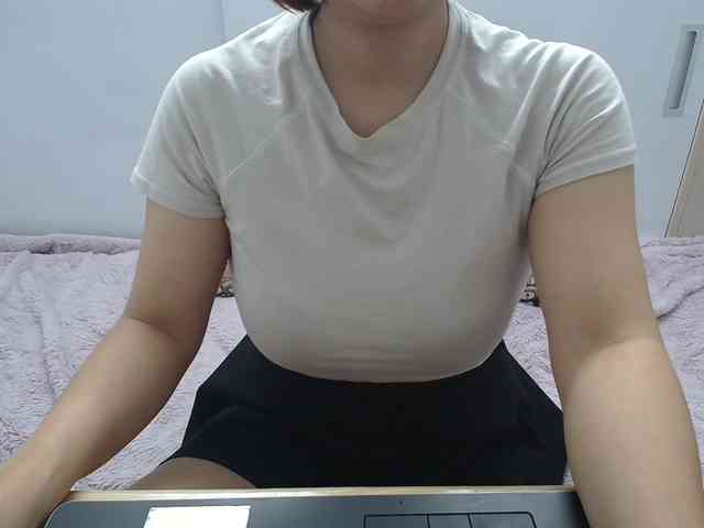 ElenaSex90 webcam