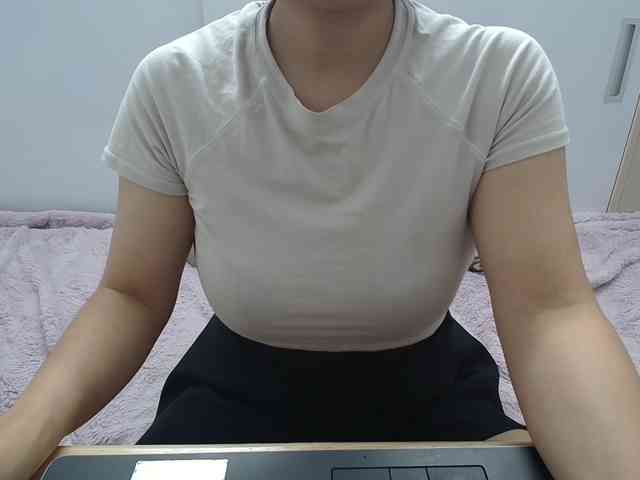 ElenaSex90 webcam