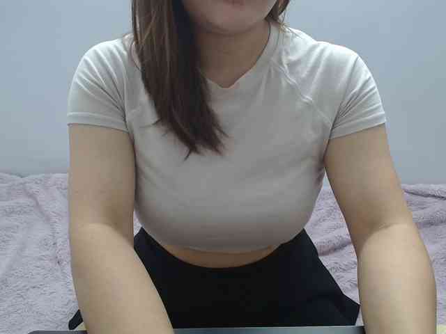ElenaSex90 webcam