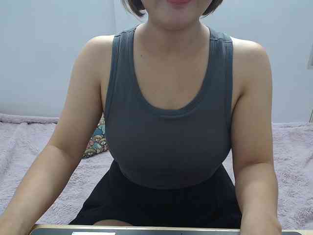 ElenaSex90 webcam