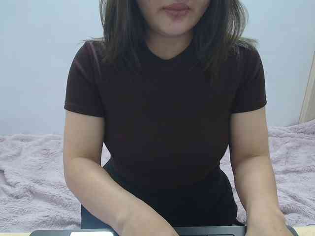 ElenaSex90 webcam