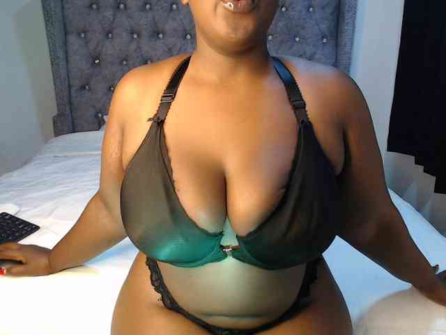 sexy-chocco webcam