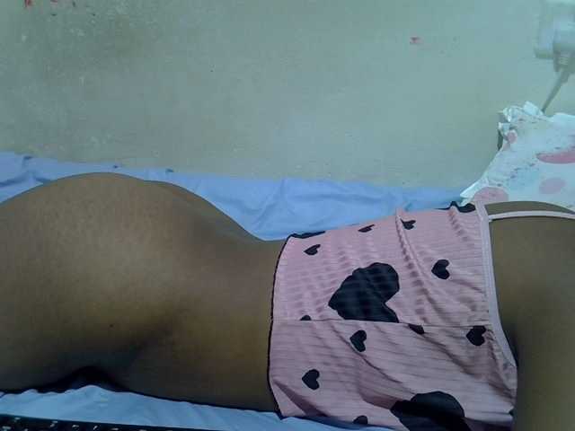 ebonychocolate's BongaCams show and profile