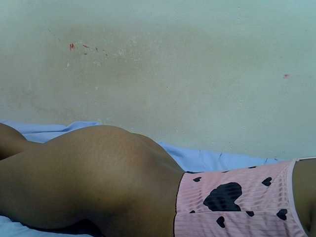 ebonychocolate's BongaCams show and profile