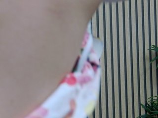 EmmaSkyes Porn Show