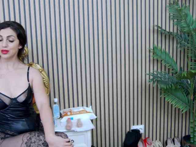 EmmaSkyes webcam