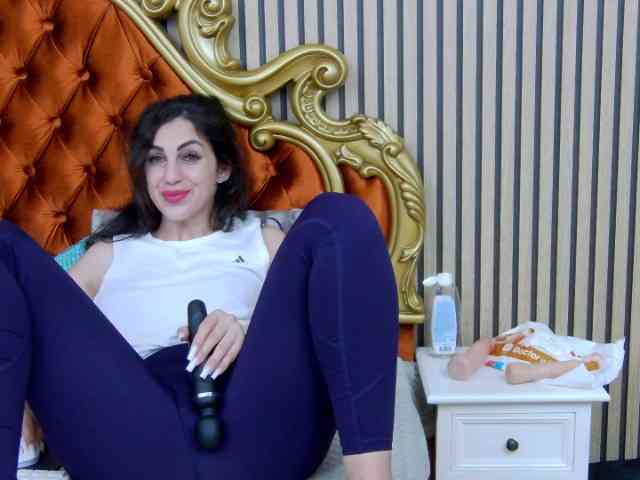 EmmaSkyes webcam