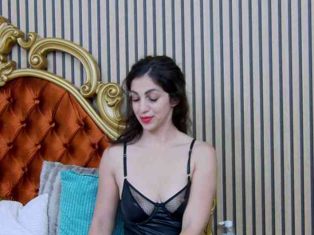 EmmaSkyes webcam