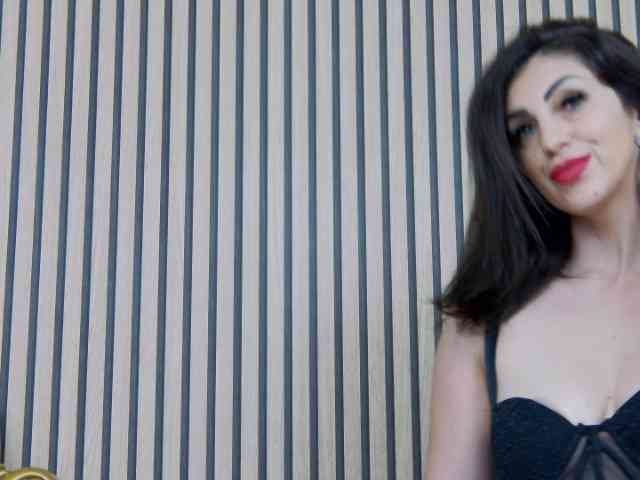 EmmaSkyes webcam