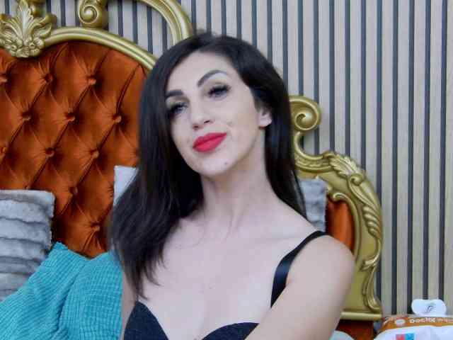 EmmaSkyes webcam