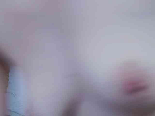 EmmaSkyes webcam