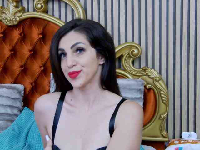 EmmaSkyes webcam