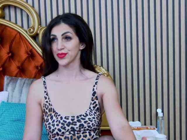 EmmaSkyes webcam
