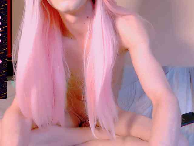 Lola1-1 Live Webcam on BongaCams