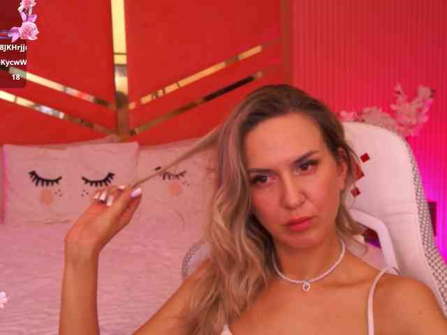 MollyWild webcam