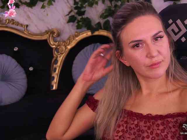 MollyWild webcam