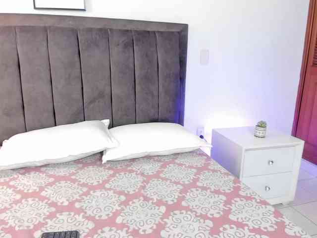 Sophia-Clark8 webcam