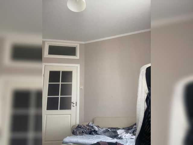 pizzahubb's BongaCams show and profile