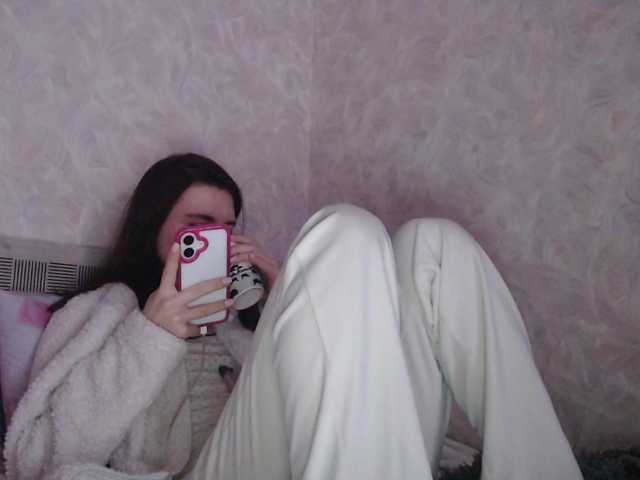 pizzahubb's BongaCams show and profile