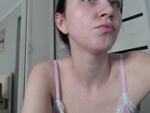 pizzahubb's BongaCams show and profile