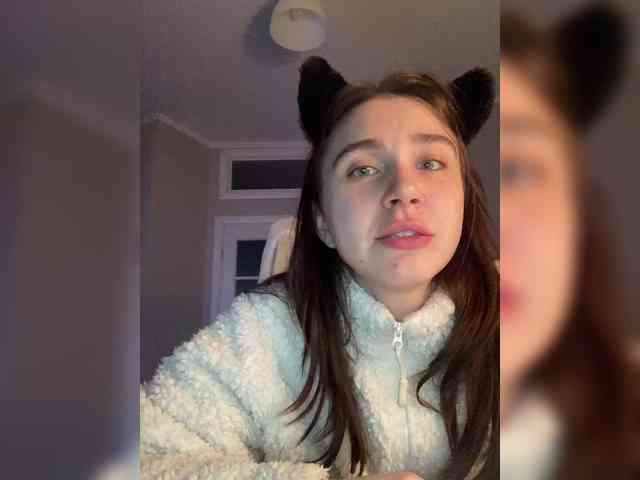 pizzahubb Live Webcam on BongaCams