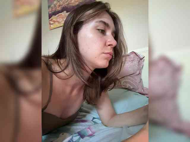 pizzahubb Live Webcam on BongaCams