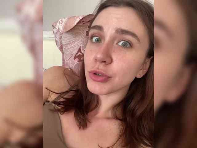 pizzahubb Live Webcam on BongaCams