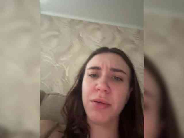 pizzahubb Live Webcam on BongaCams