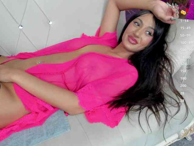 Maya_Lisa webcam