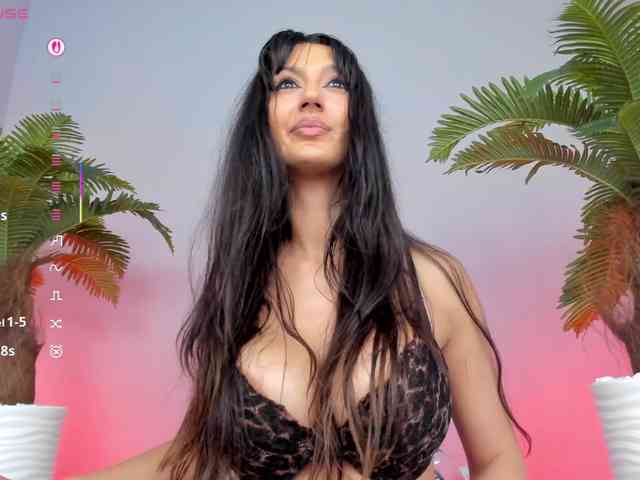 Maya_Lisa webcam