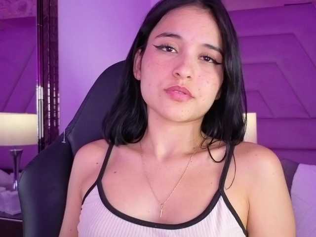 SophieeJacobs webcam