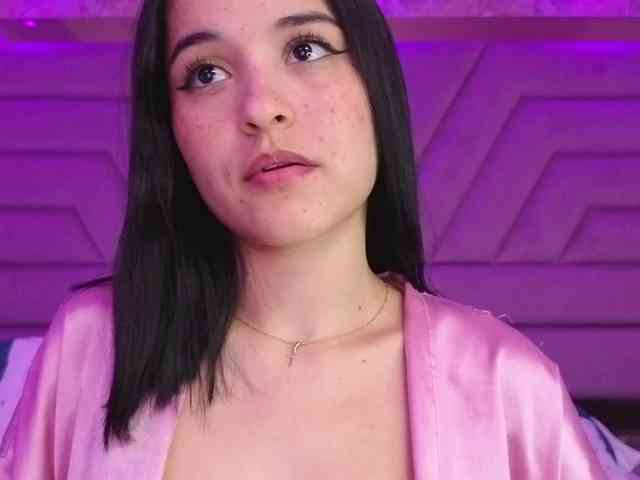 SophieeJacobs webcam