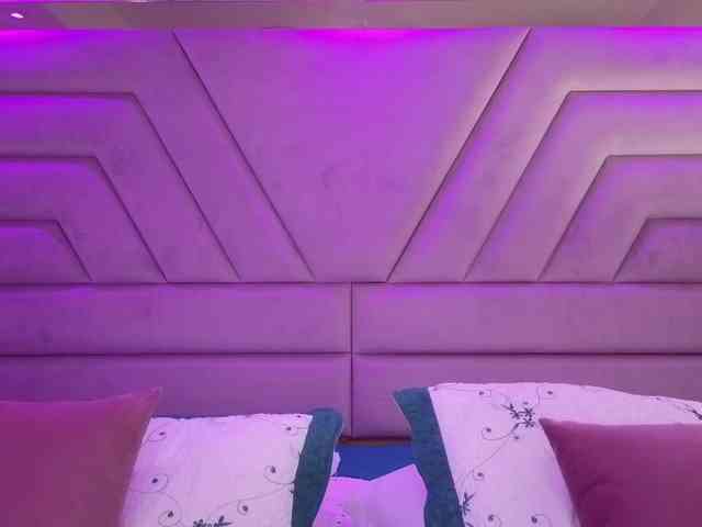 SophieeJacobs webcam