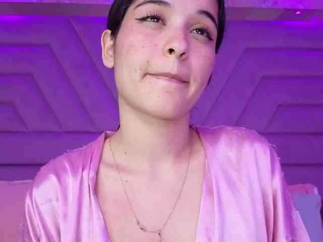 SophieeJacobs webcam