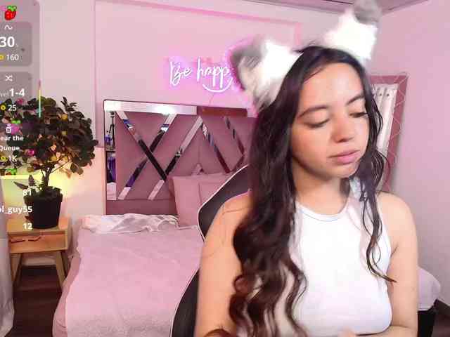 Laraa-tay webcam