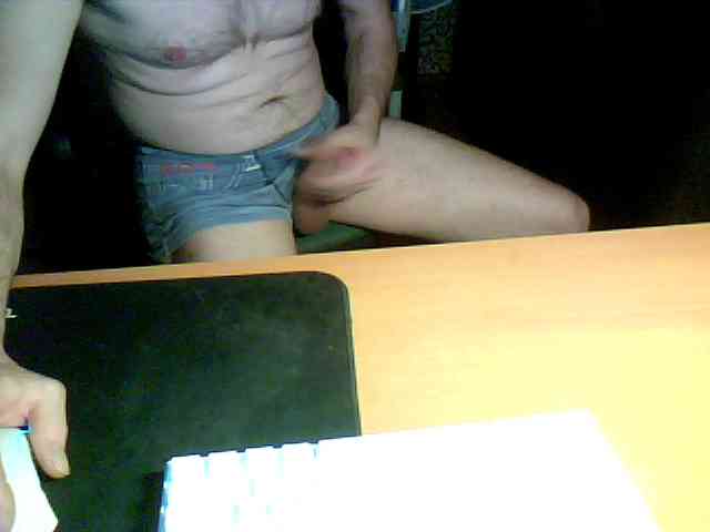 Aleksis1111 Live Webcam on BongaCams