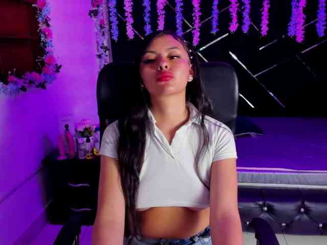 MiaBonnie webcam