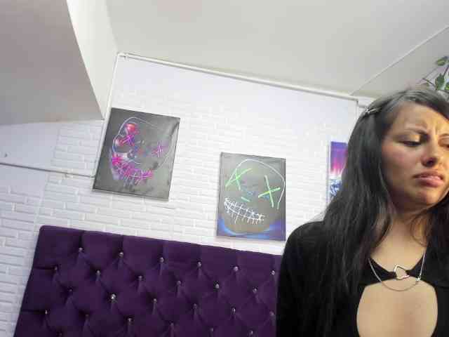 MiaBonnie webcam