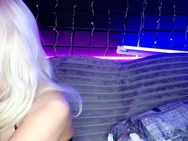 AngelOCrystal webcam