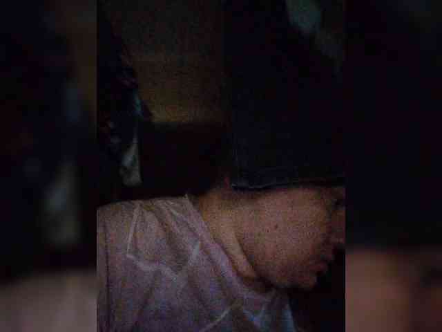 MaryMichelle1 webcam